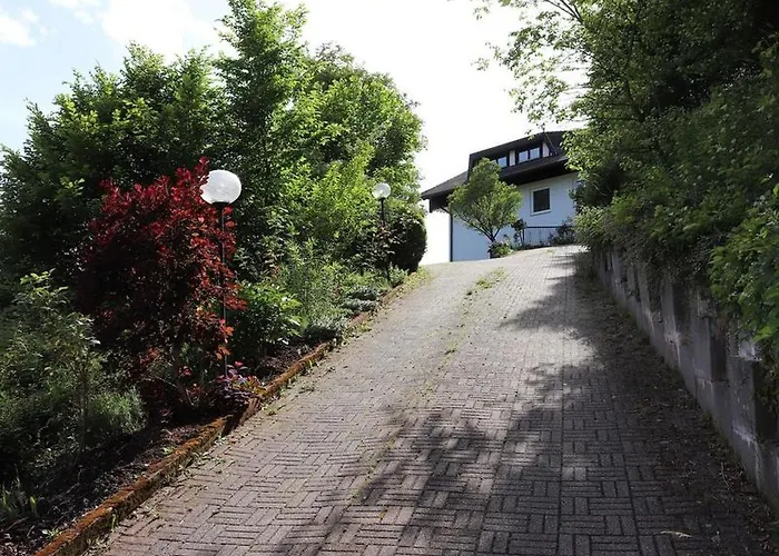 Haus Höhneck 1